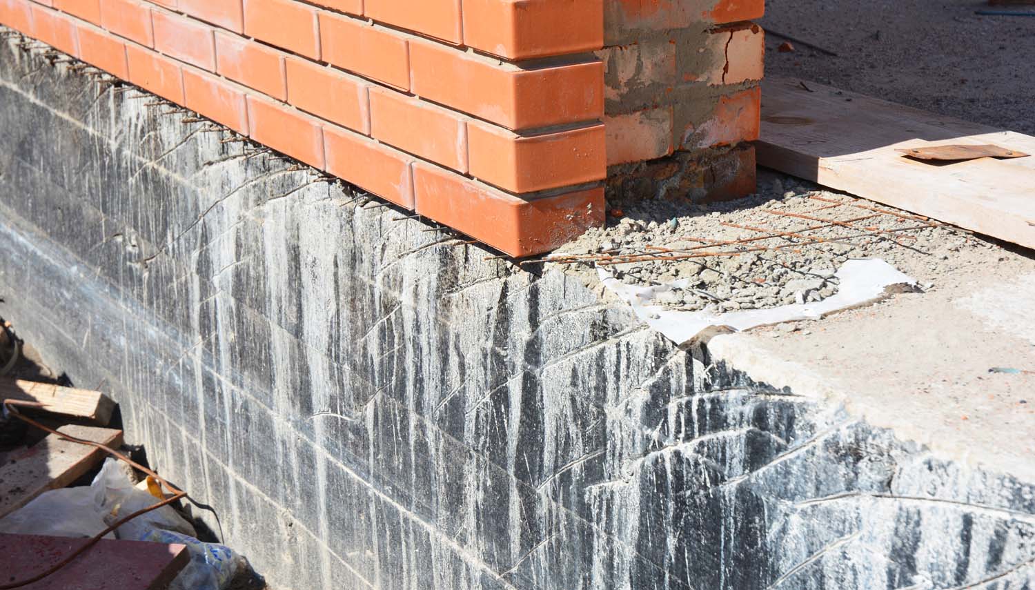 foundation with bricks that needs repairing